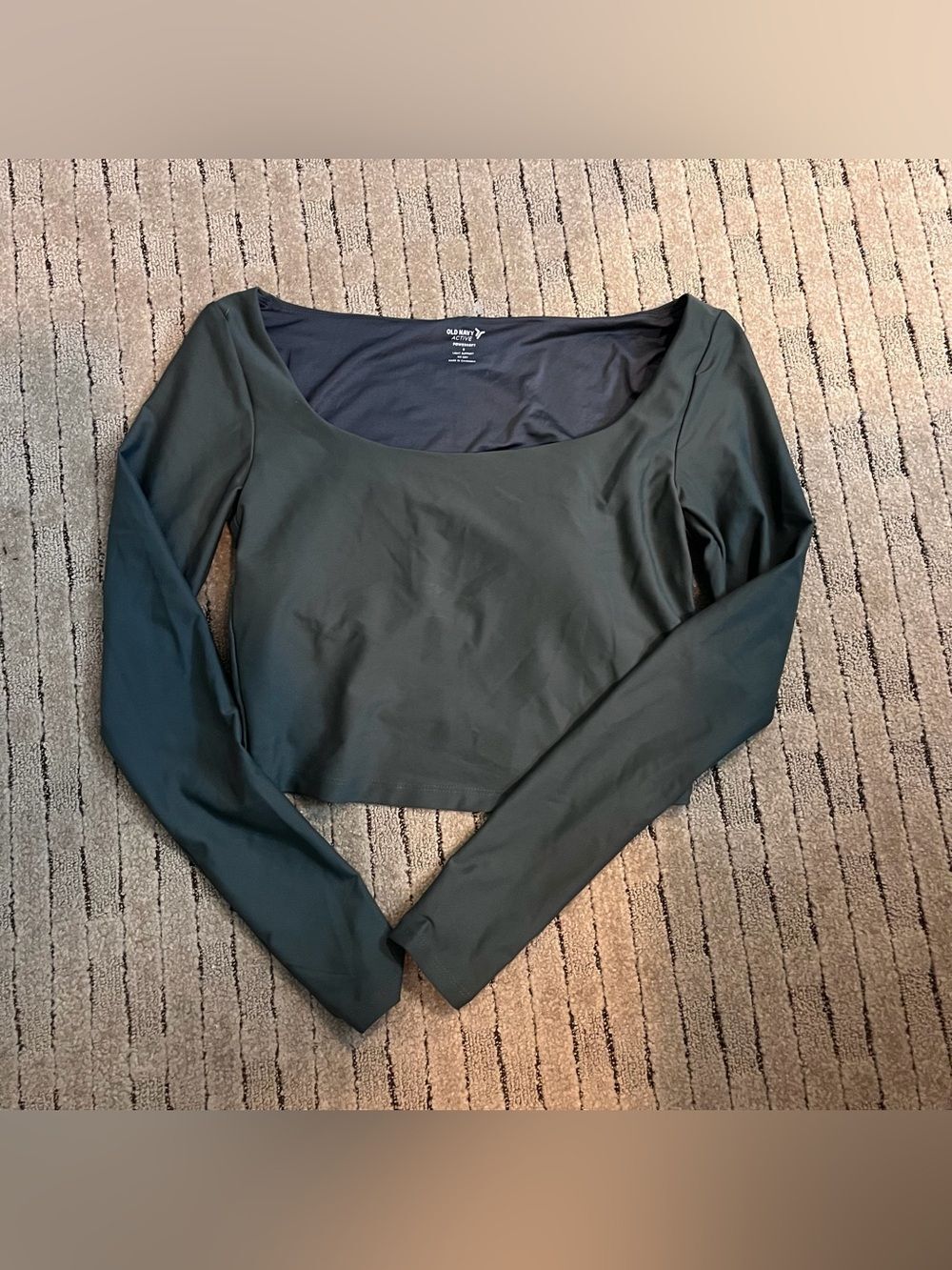 Old Navy Olive Green Scoop Neck Long Sleeve Crop Top Size Small